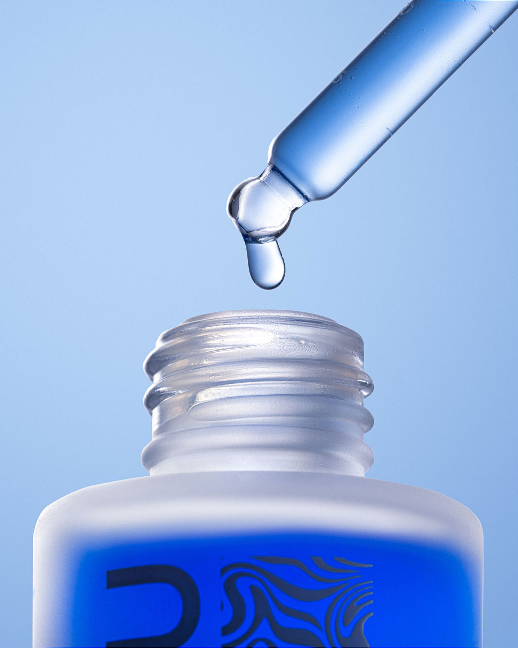 NOURISH AQUA 30mL Weightless Hydration. Effortless Scalp Care.